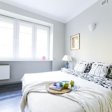 Apartment Next To Central Railway Station 바르샤바 외부 사진