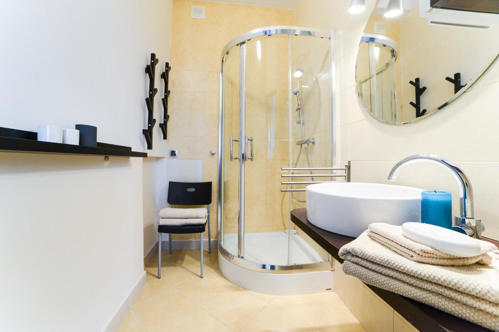 Apartment Next To Central Railway Station 바르샤바 외부 사진
